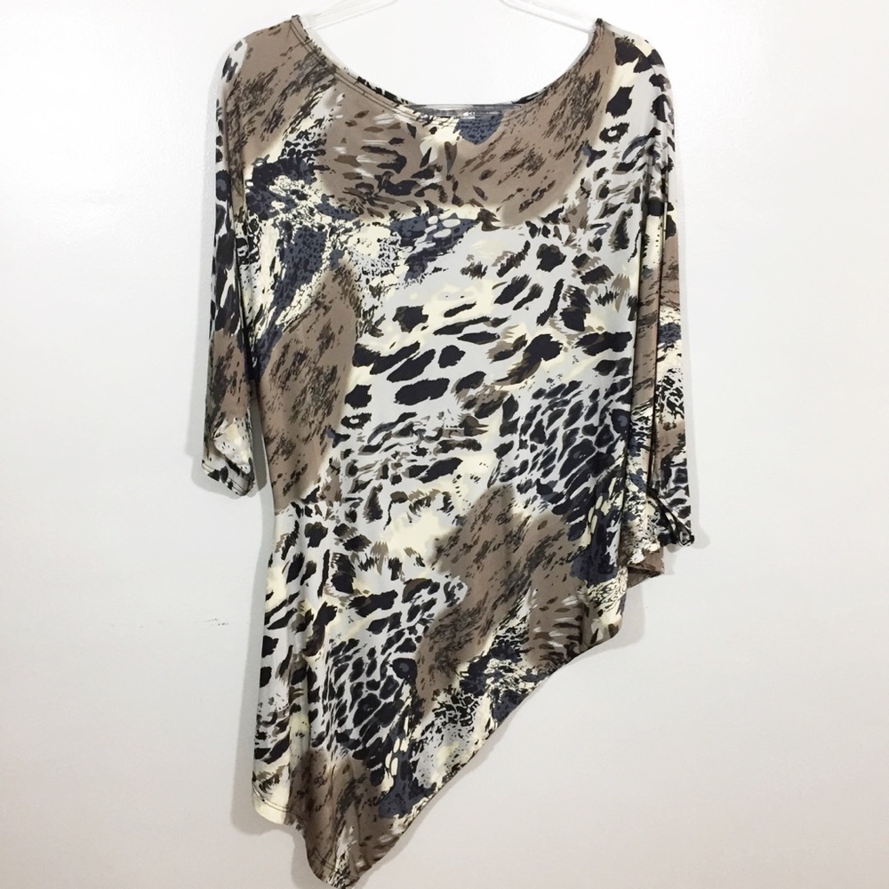 Traciel Asymmetrical animal print Top NWOT